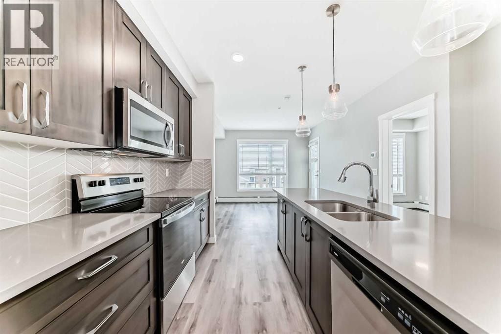 403, 200 Shawnee Square SW — photo 8