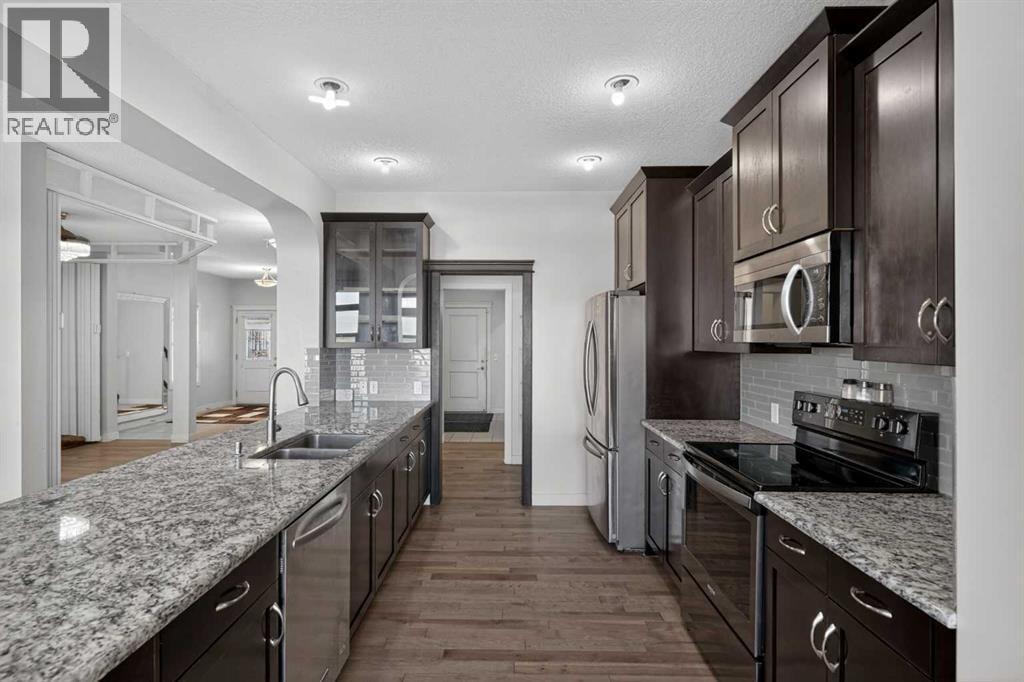 152 Redstone Villas NE — photo 18