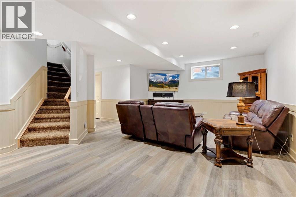 393 Banister Drive — photo 32
