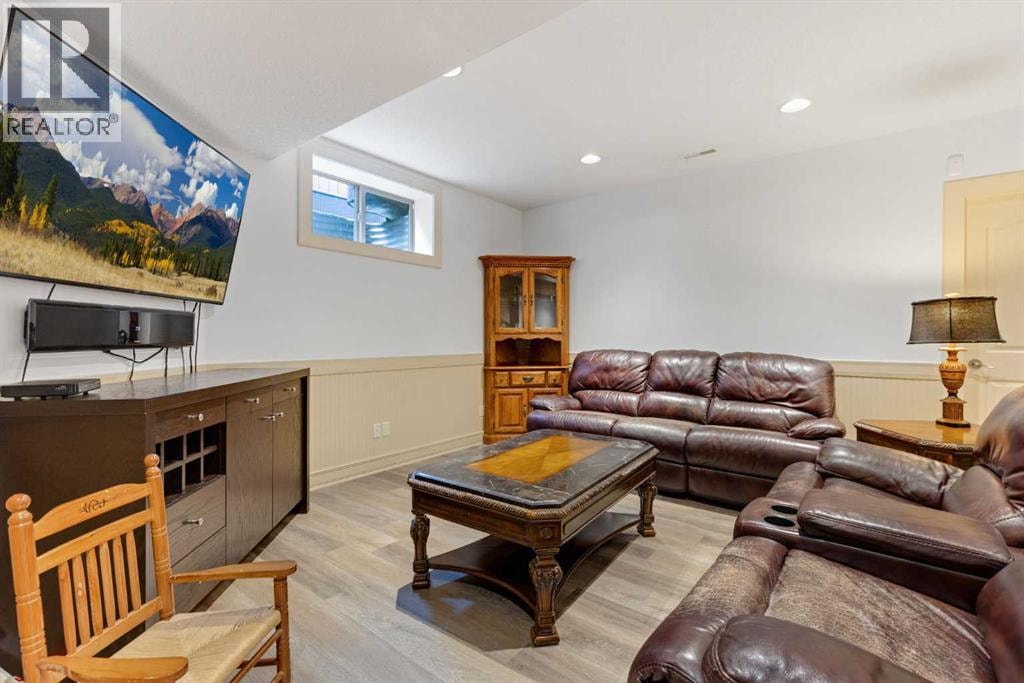 393 Banister Drive — photo 33