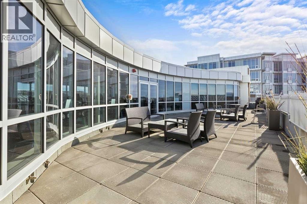 310, 16 Varsity Estates Circle NW — photo 34