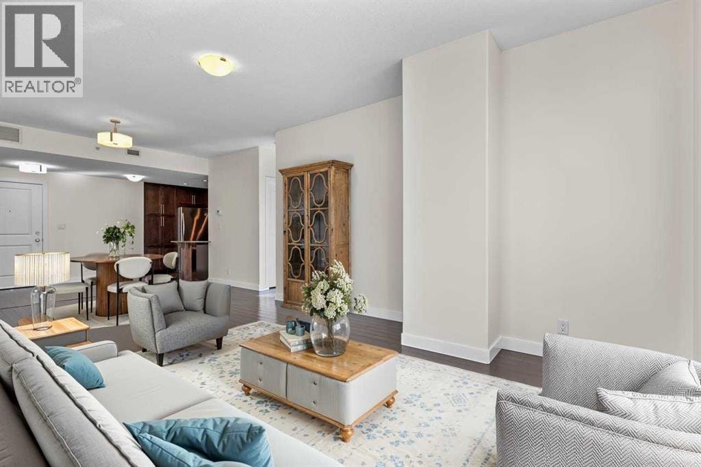 310, 16 Varsity Estates Circle NW — photo 4
