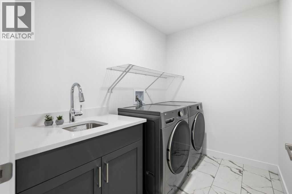 55 Heritage Manor — photo 32