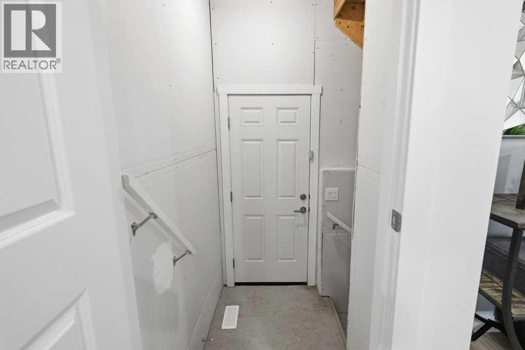 55 Heritage Manor — photo 33