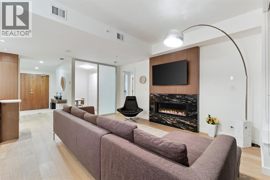 104, 128 Waterfront Court SW — photo 14