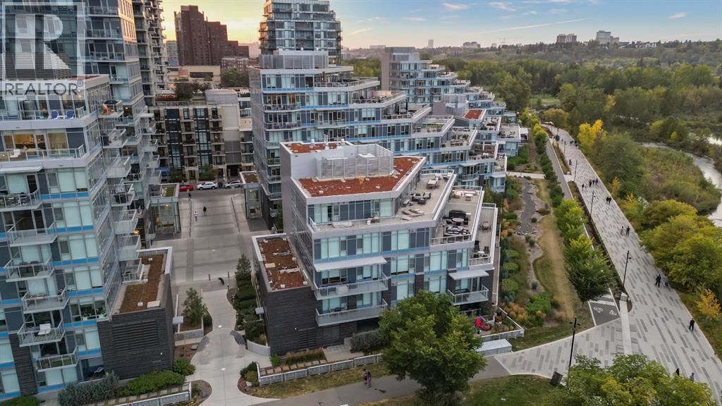 104, 128 Waterfront Court SW — photo 33