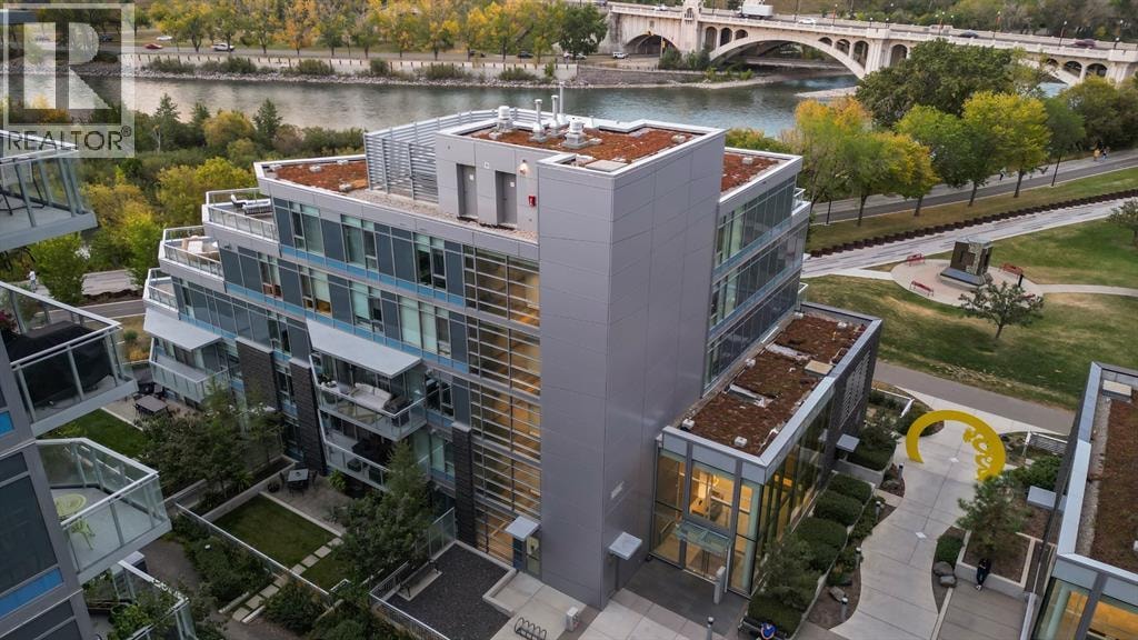 104, 128 Waterfront Court SW — photo 34