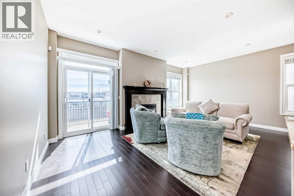 46 Nolanfield Road NW — photo 14