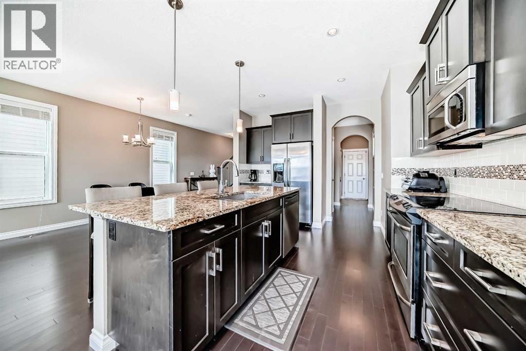 46 Nolanfield Road NW — photo 5
