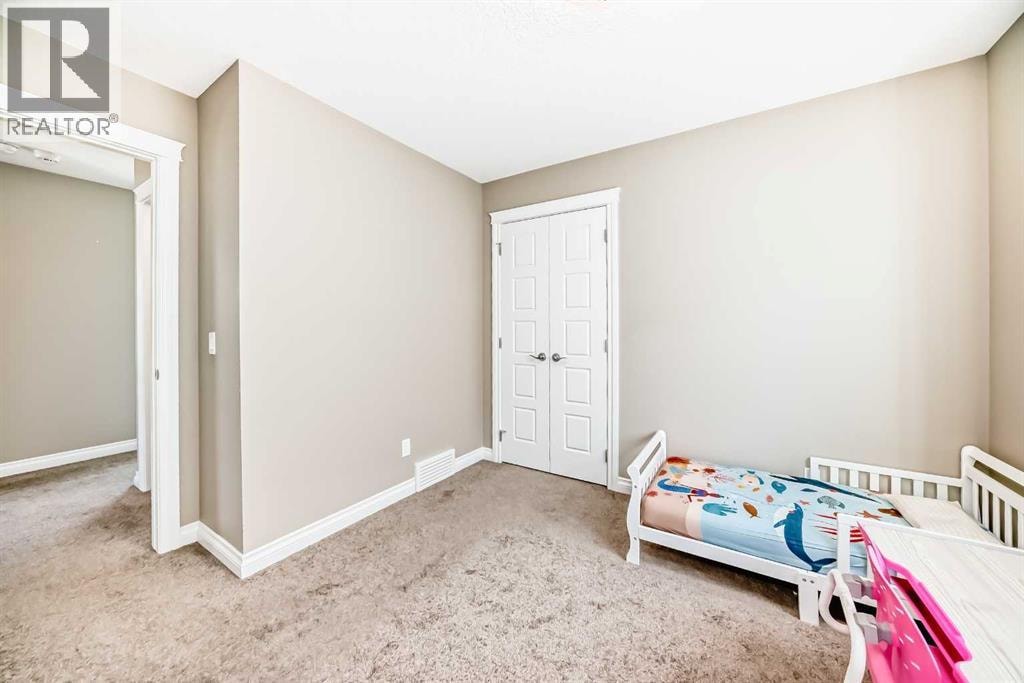 46 Nolanfield Road NW — photo 31