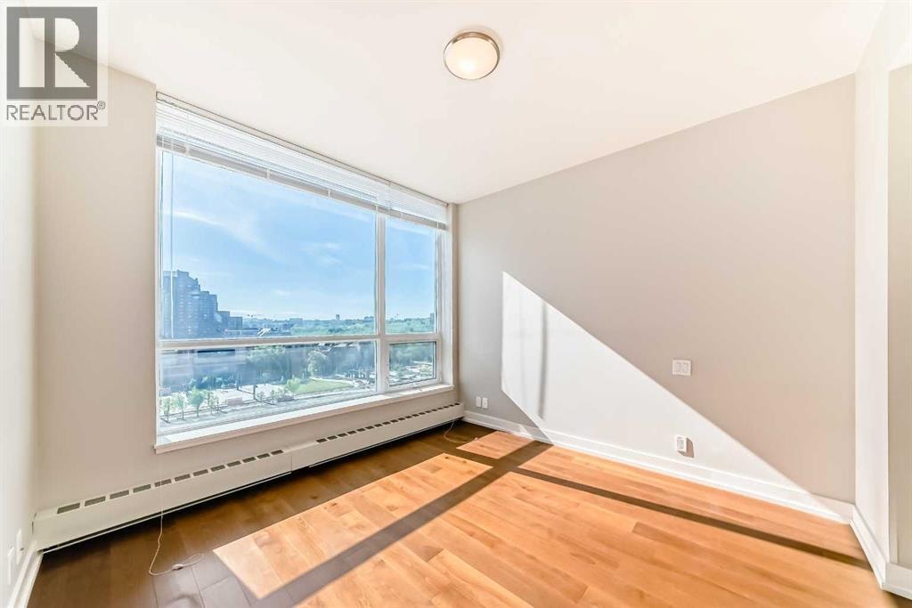 1126, 222 Riverfront Avenue SW — photo 19