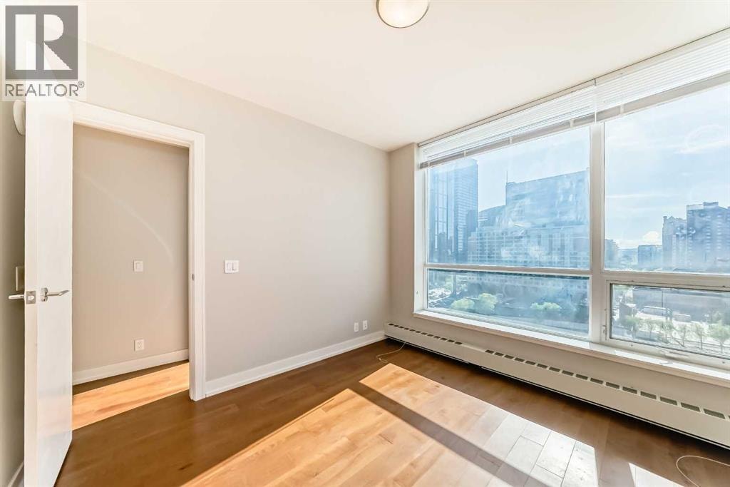 1126, 222 Riverfront Avenue SW — photo 22