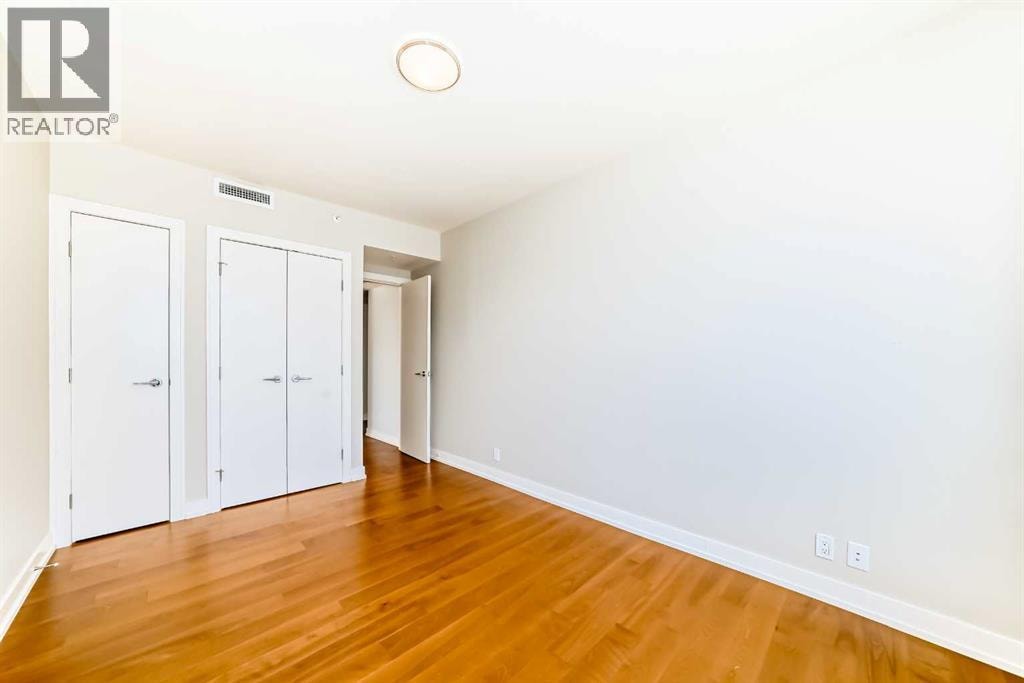 1126, 222 Riverfront Avenue SW — photo 36