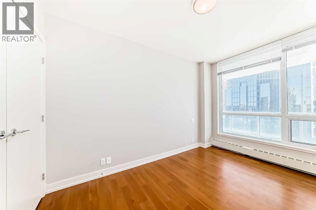 1126, 222 Riverfront Avenue SW — photo 37