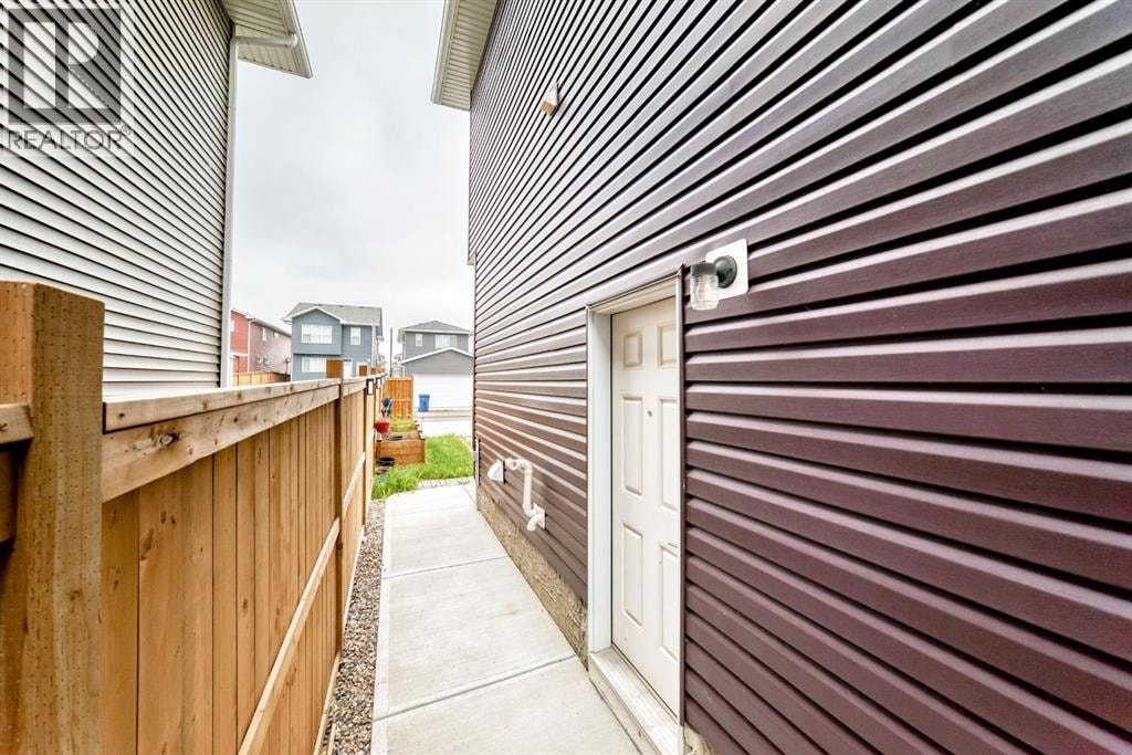 226 chelsea Heath — photo 48