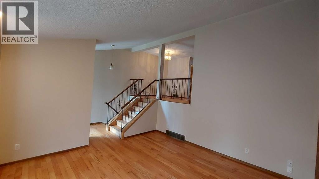 821 Whitemont Drive NE — photo 6