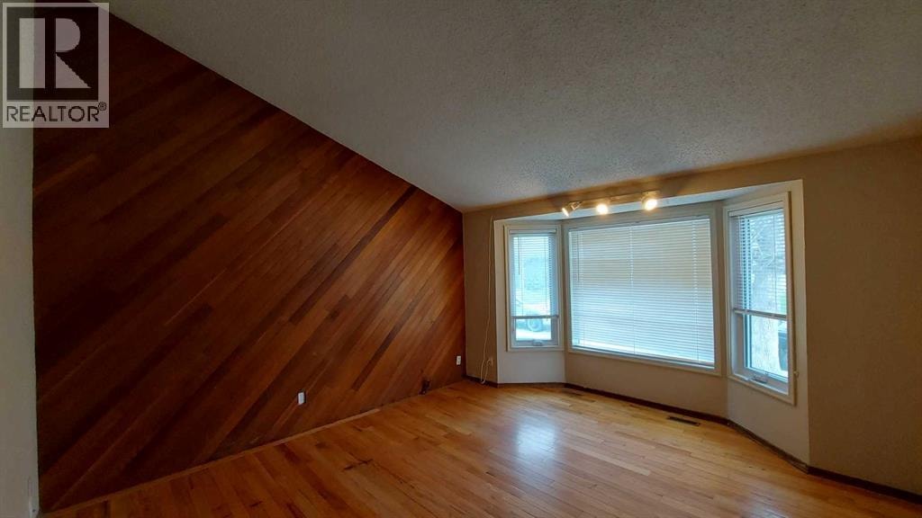 821 Whitemont Drive NE — photo 5