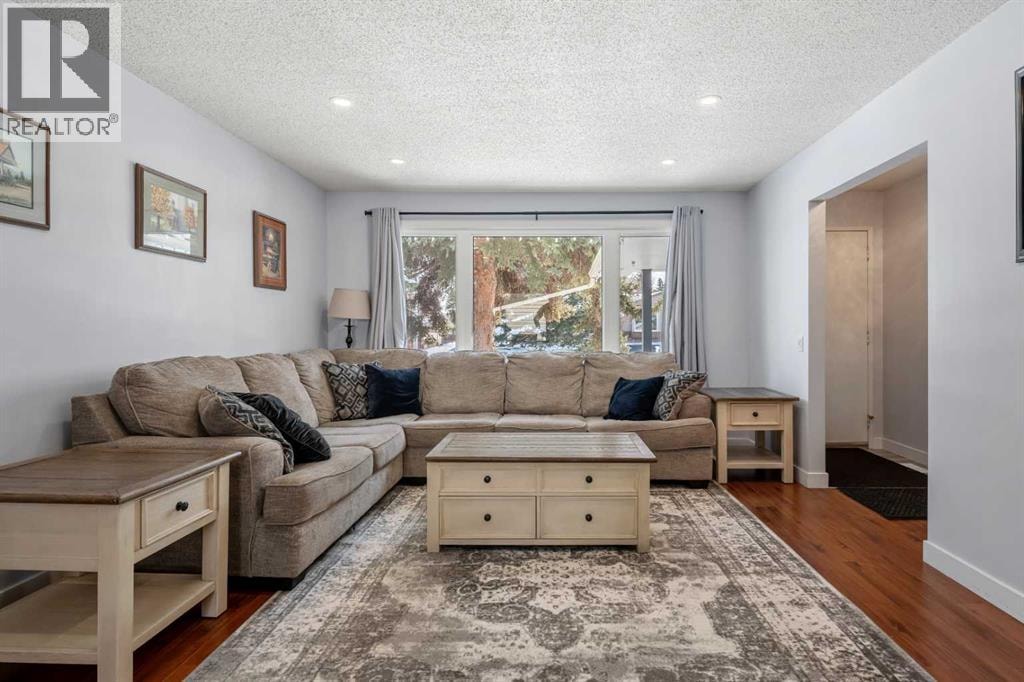 14520 Parkside Drive SE — photo 3