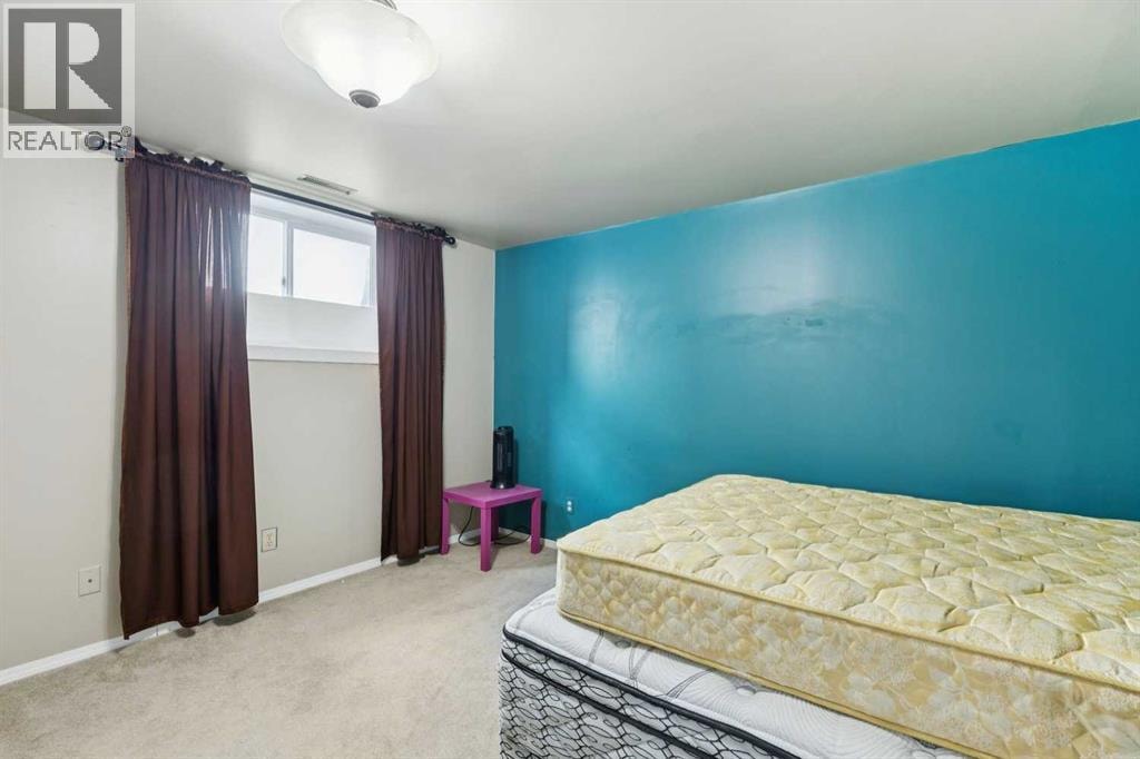 156 Falshire Close NE — photo 31