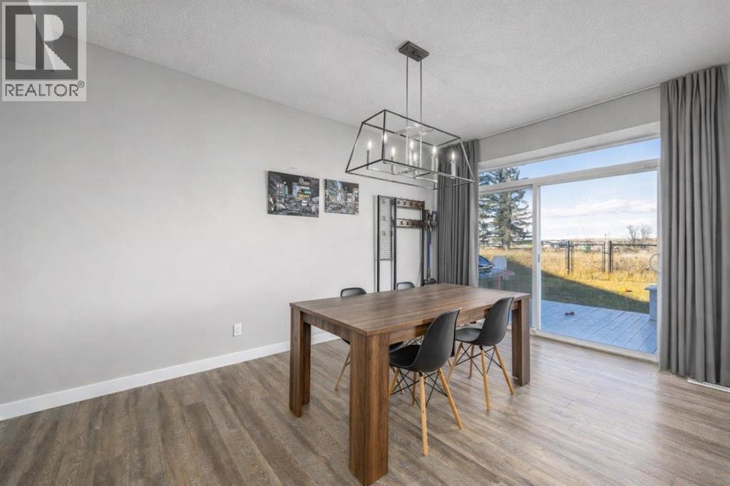 125 Sage Bluff Close NW — photo 18