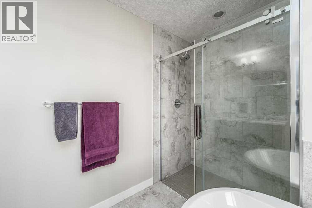 125 Sage Bluff Close NW — photo 34