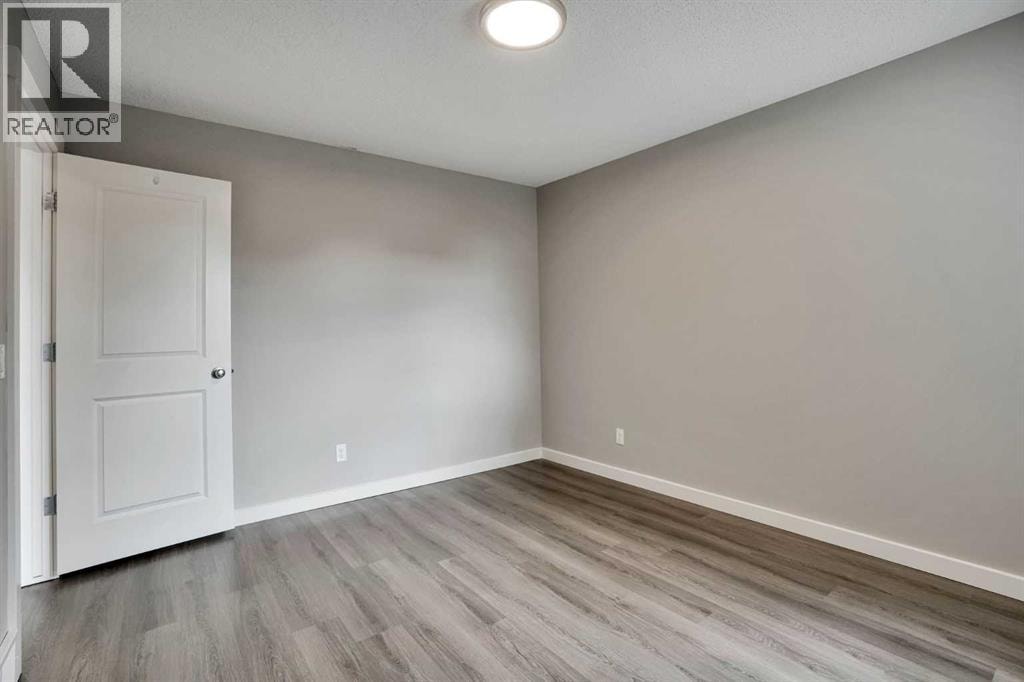 22 Sherwood Road NW — photo 36