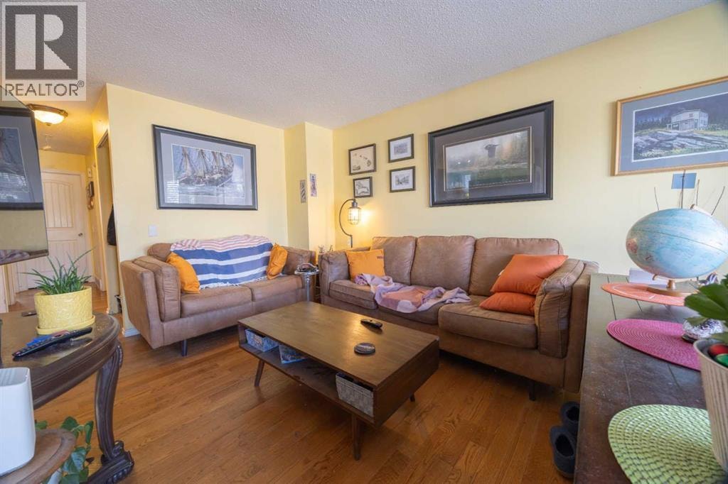 1206 Allen Street SE — photo 6
