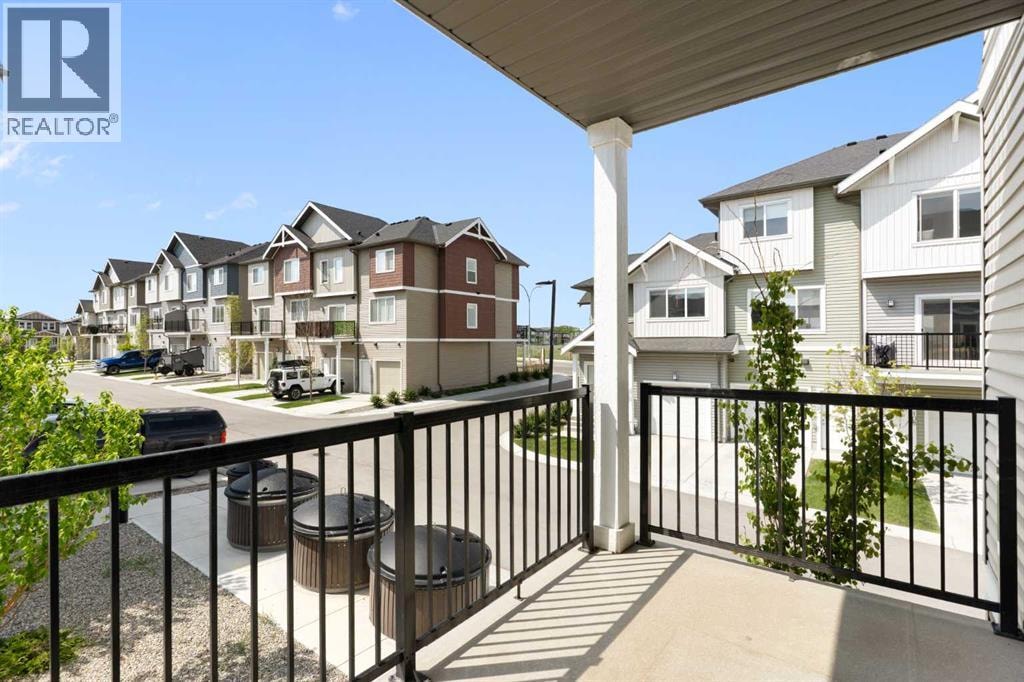 401, 24 Rivercrest Drive — photo 32
