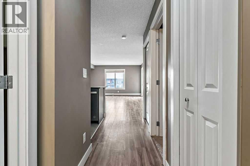 9410, 403 Mackenzie Way SW — photo 5