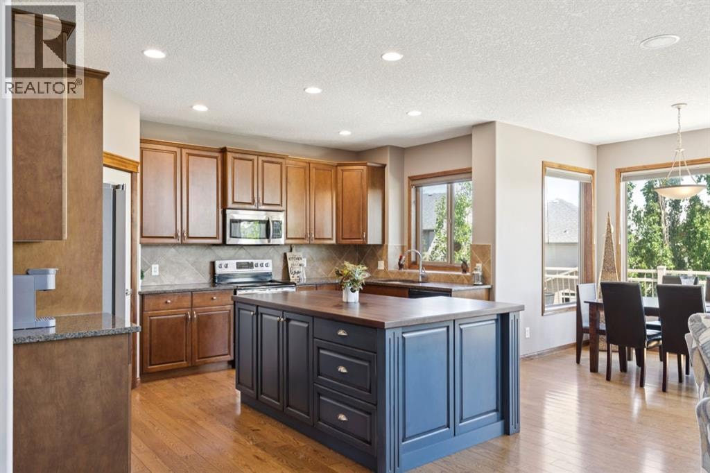35 Tremblant Point SW — photo 7