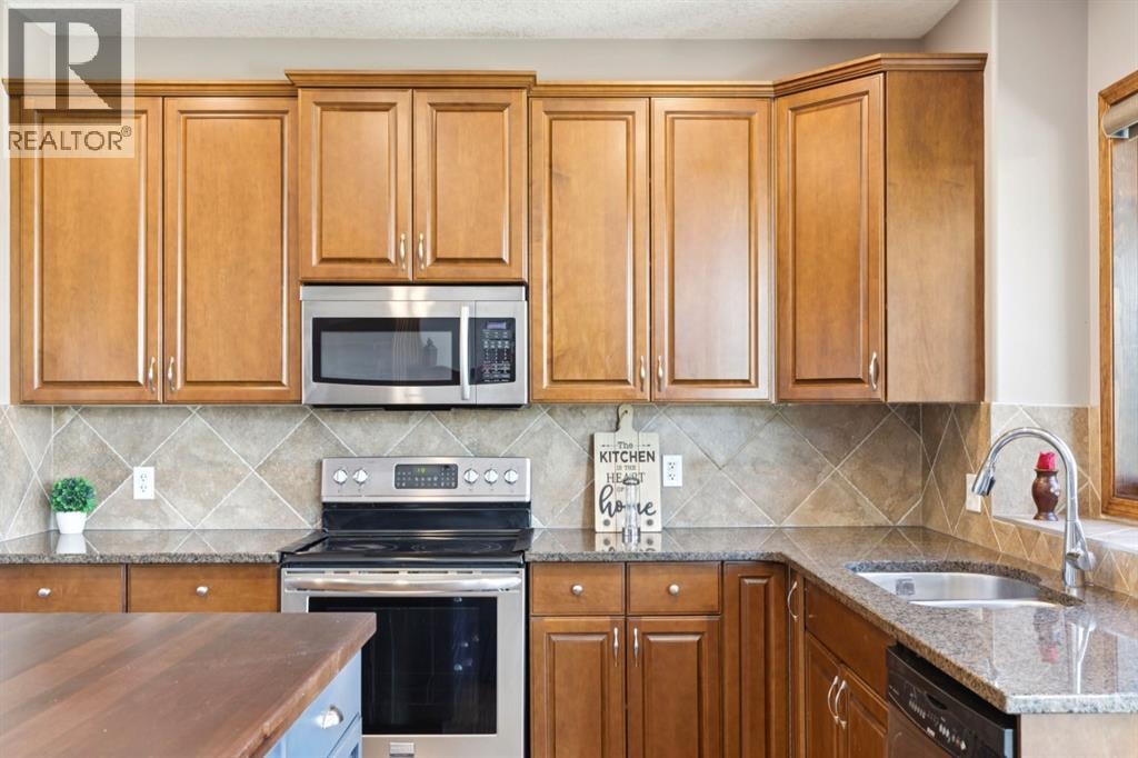 35 Tremblant Point SW — photo 9