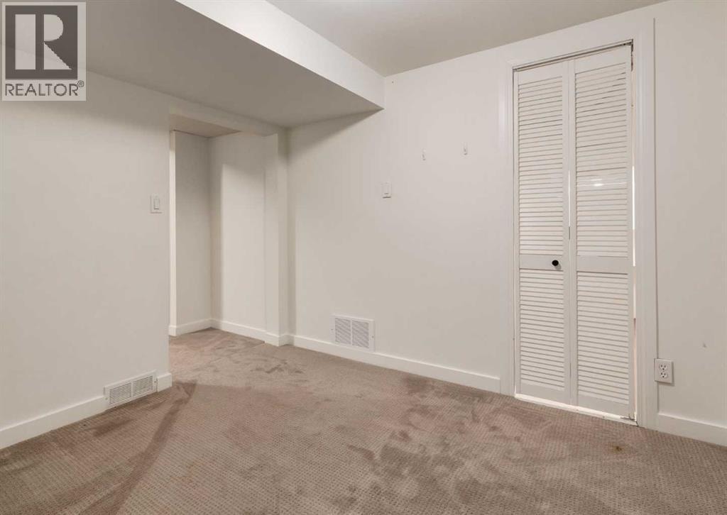 1817 18 Street SW — photo 34