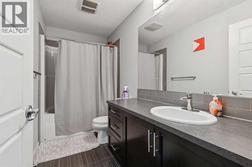 325 Evanspark Gardens NW — photo 19