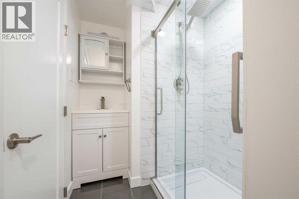 6036 4 Street NE — photo 39