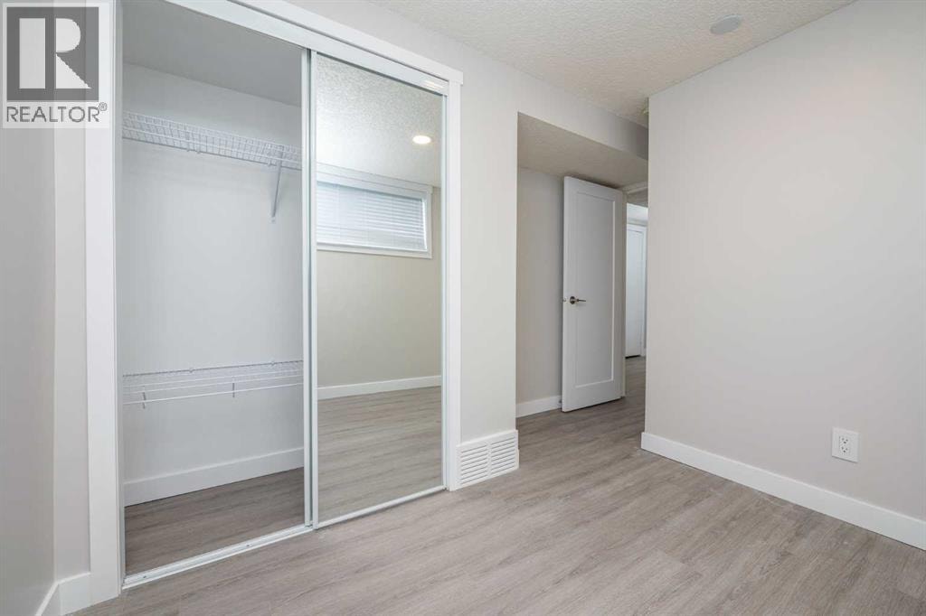 6036 4 Street NE — photo 36