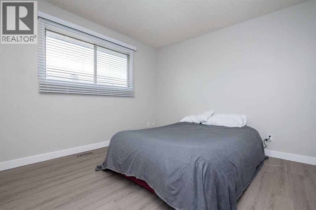 6036 4 Street NE — photo 13