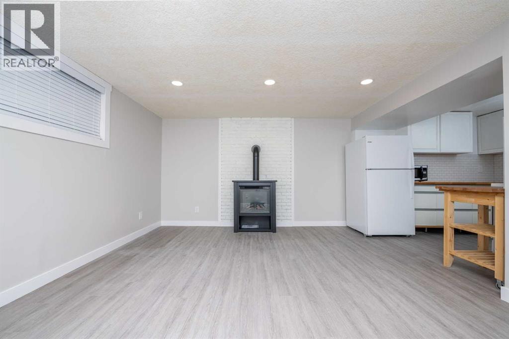 6036 4 Street NE — photo 26