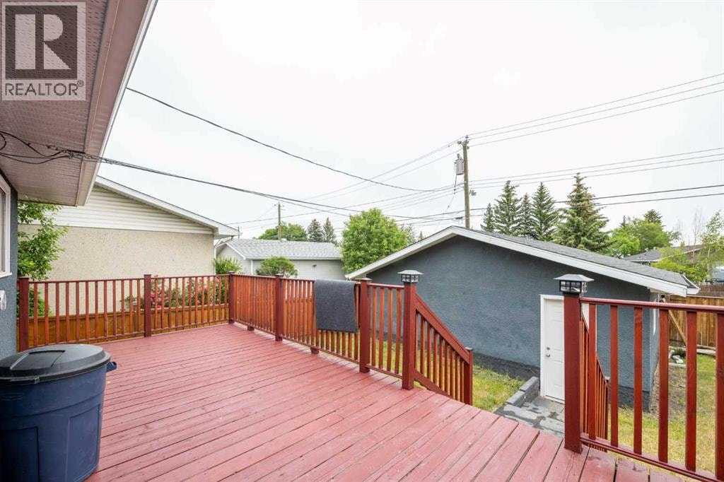 6036 4 Street NE — photo 3