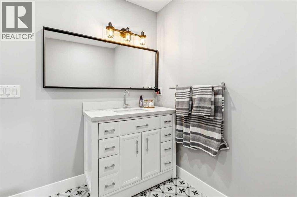 228 Crescent Road NW — photo 31