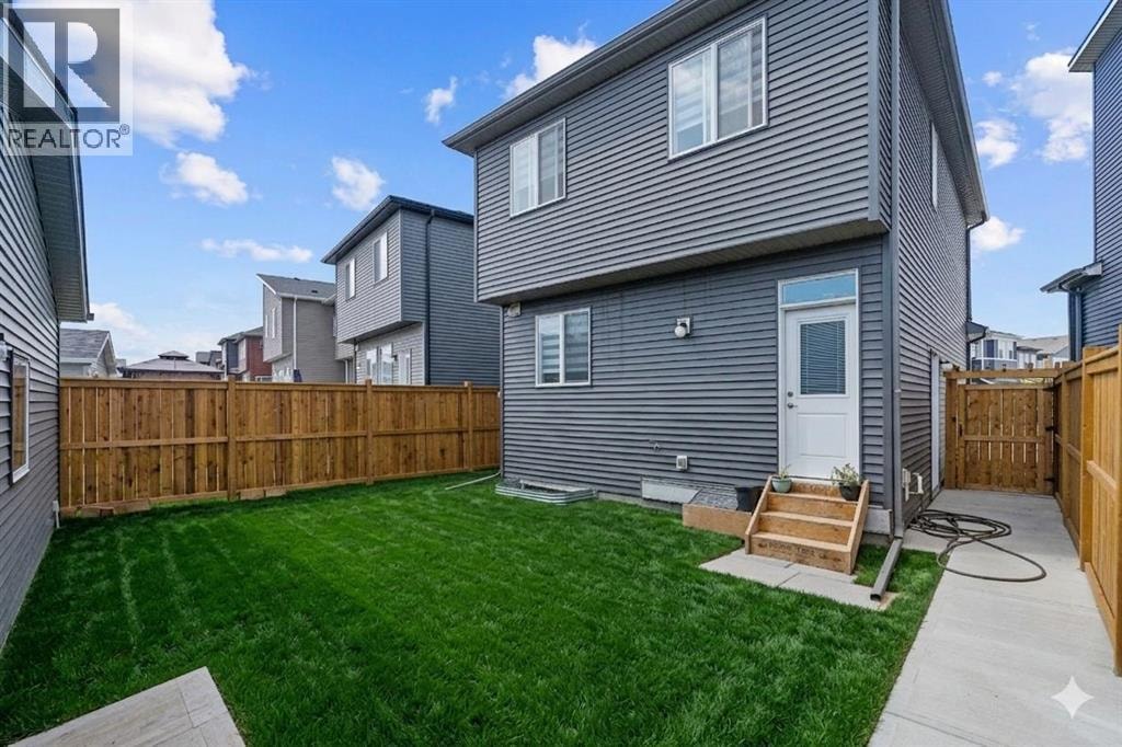 56 Belmont Green SW — photo 35