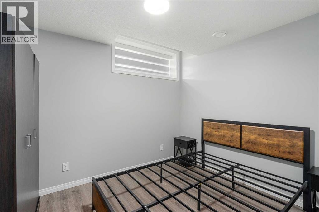 56 Belmont Green SW — photo 16