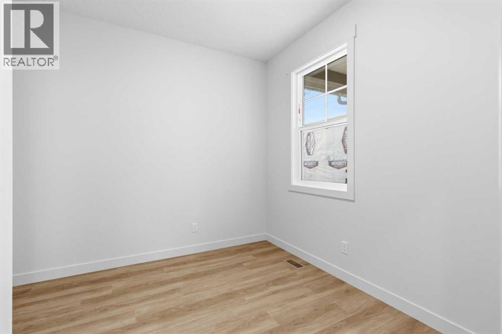 190 Annette Landing NW — photo 5