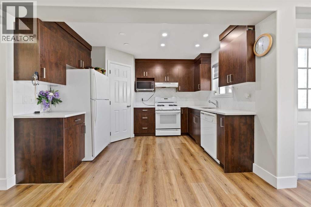 248 Taracove Road NE — photo 11