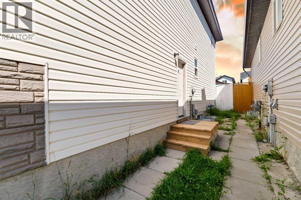 248 Taracove Road NE — photo 4