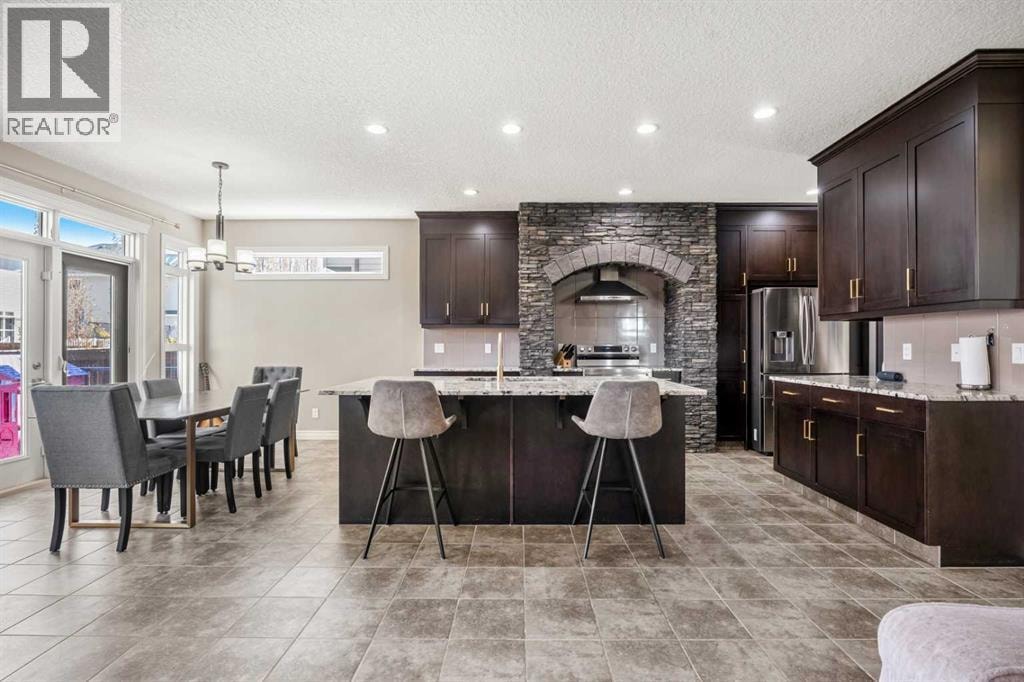 495 Cranford Drive SE — photo 4
