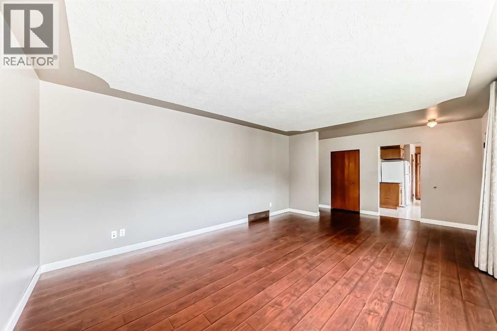 1228 Rosehill Drive NW — photo 10