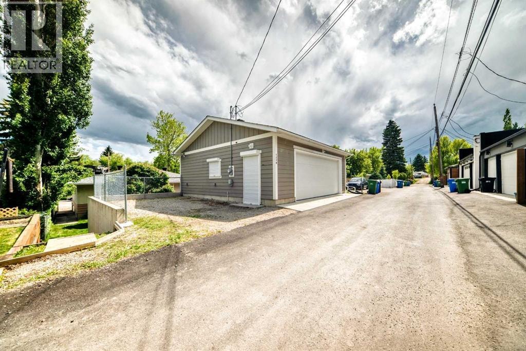 1228 Rosehill Drive NW — photo 36