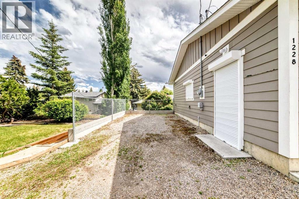 1228 Rosehill Drive NW — photo 35