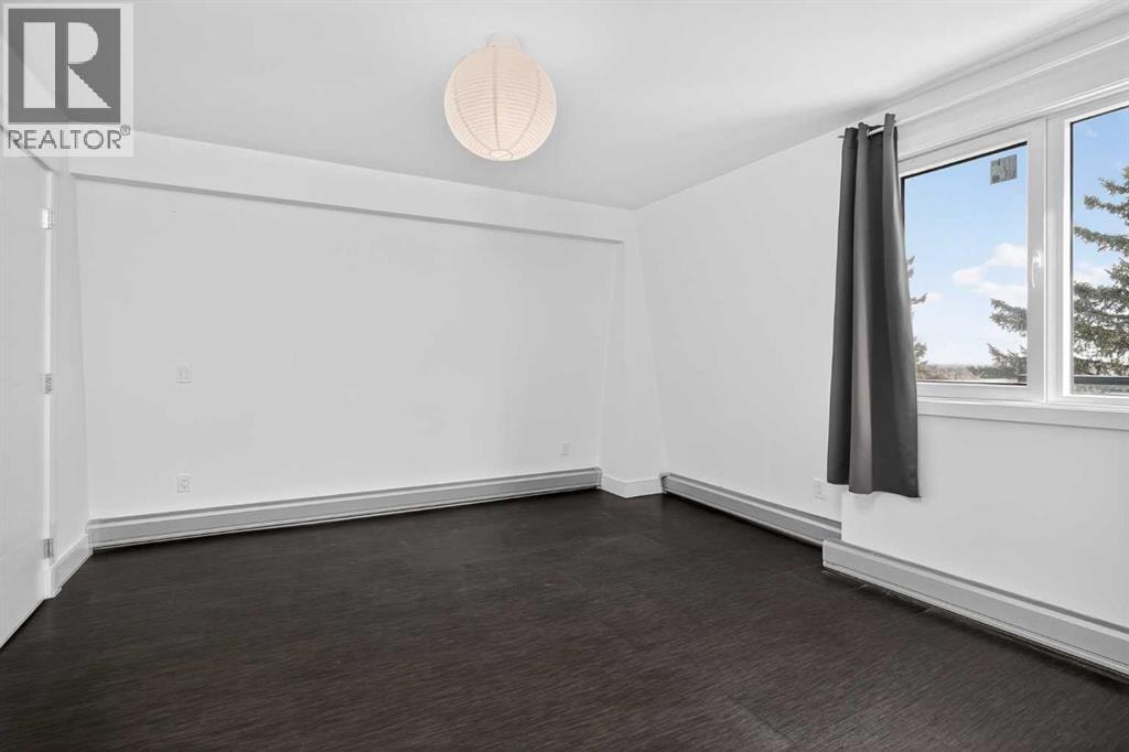 304, 512 Cedar Crescent SW — photo 19