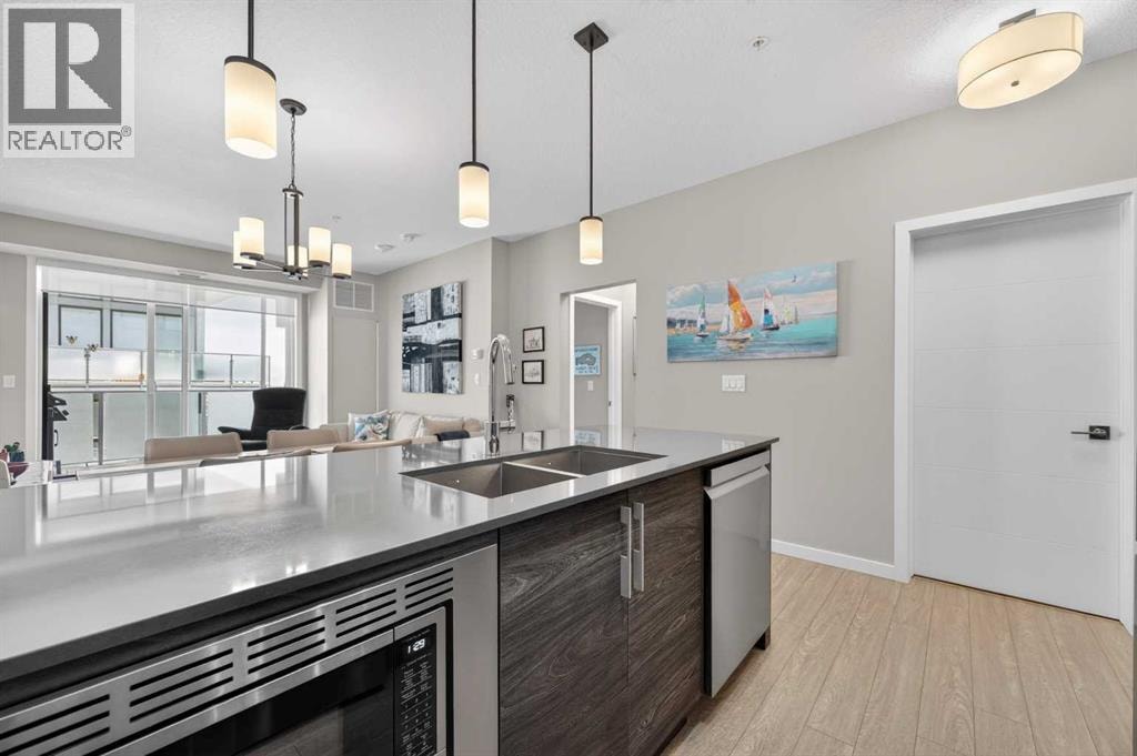 504, 122 Mahogany Centre SE — photo 10
